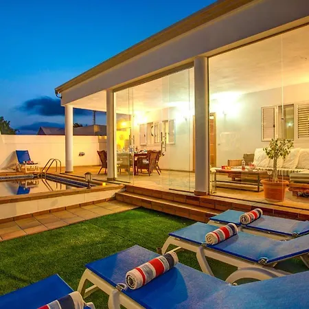 Maria Del Risco By Buenavilla 卡门港